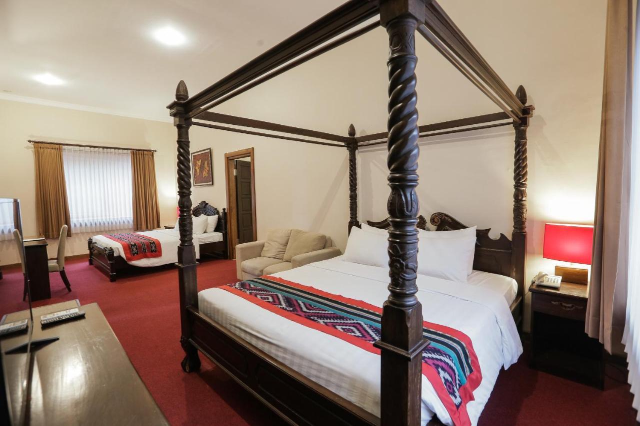 Ubud Hotel & Cottages Маланг Екстериор снимка