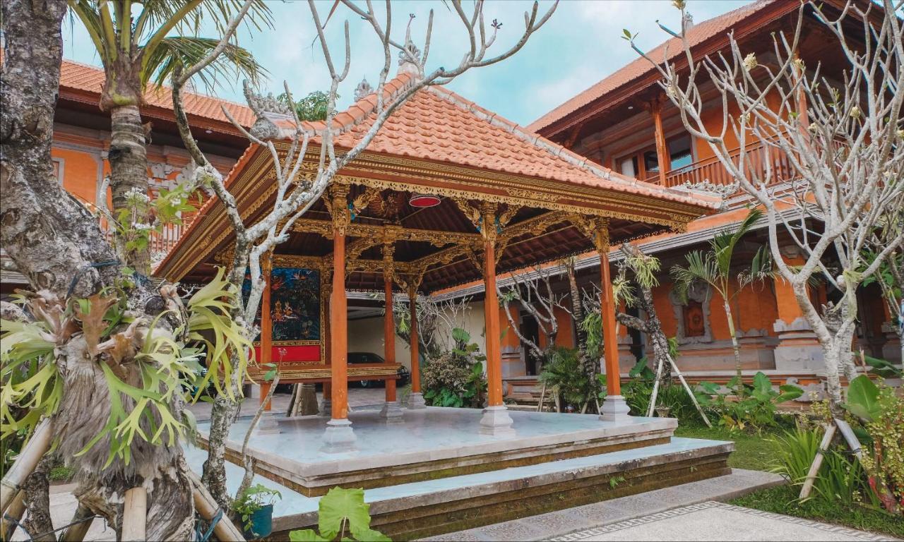 Ubud Hotel & Cottages Маланг Екстериор снимка