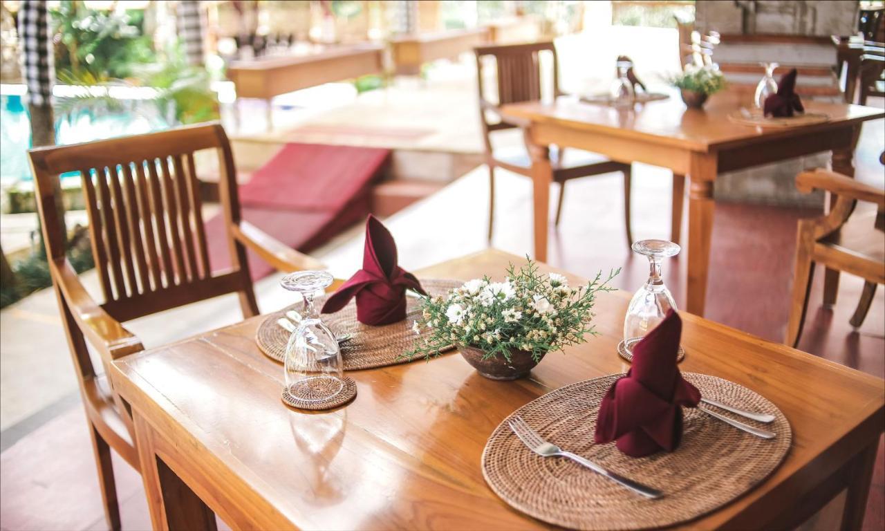 Ubud Hotel & Cottages Маланг Екстериор снимка